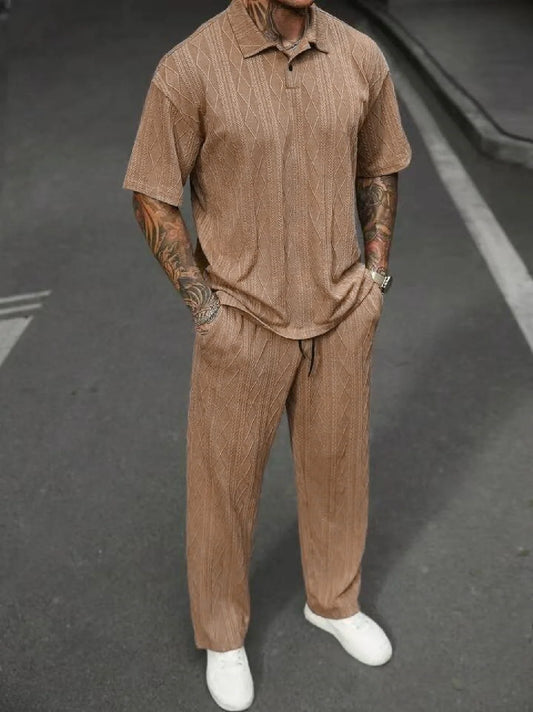 A Summer Men'S Set Featuring a Fashionable Business Casual Vacation Knitted Textured POLO Shirt and Drawstring Trousers